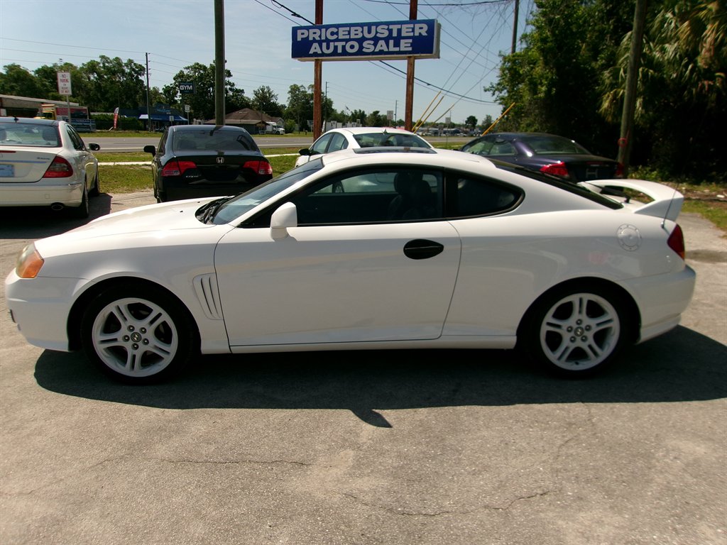 2004 Hyundai Tiburon GT V6 4AT's photo