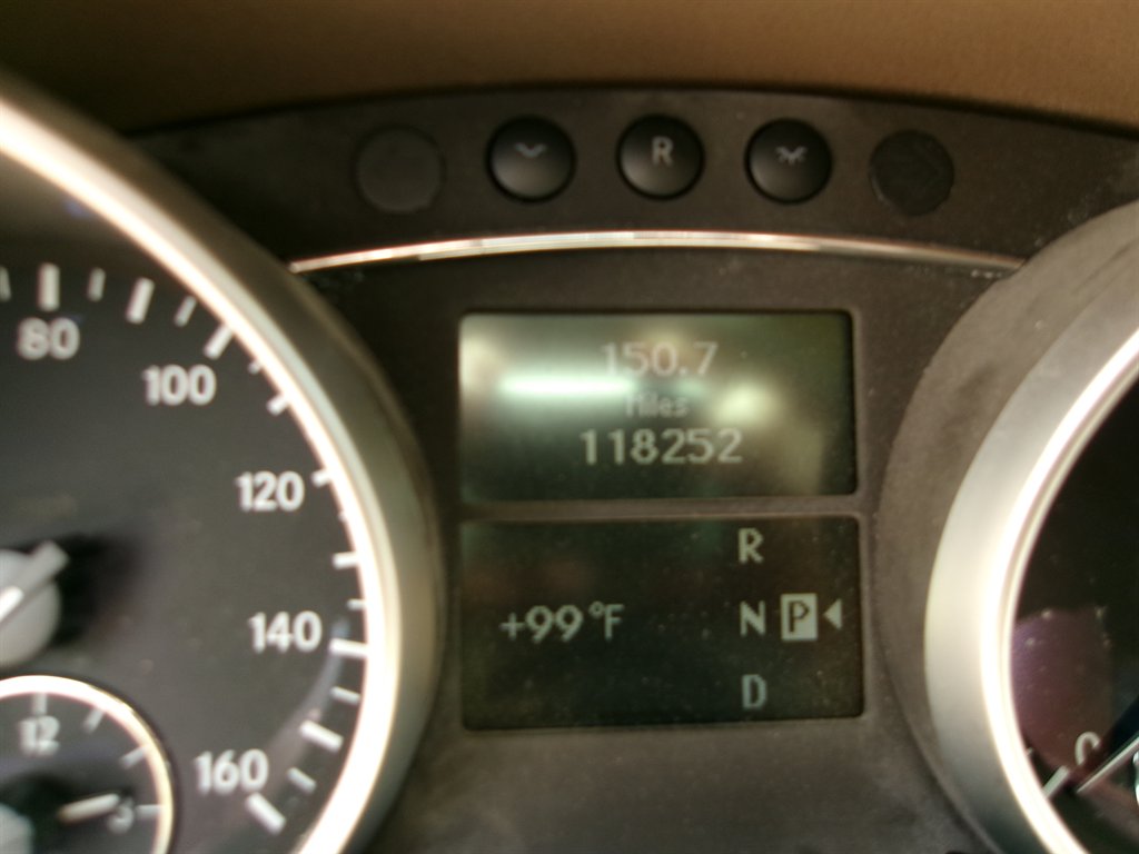 2010 Mercedes-Benz M-Class ML350 - Photo 31