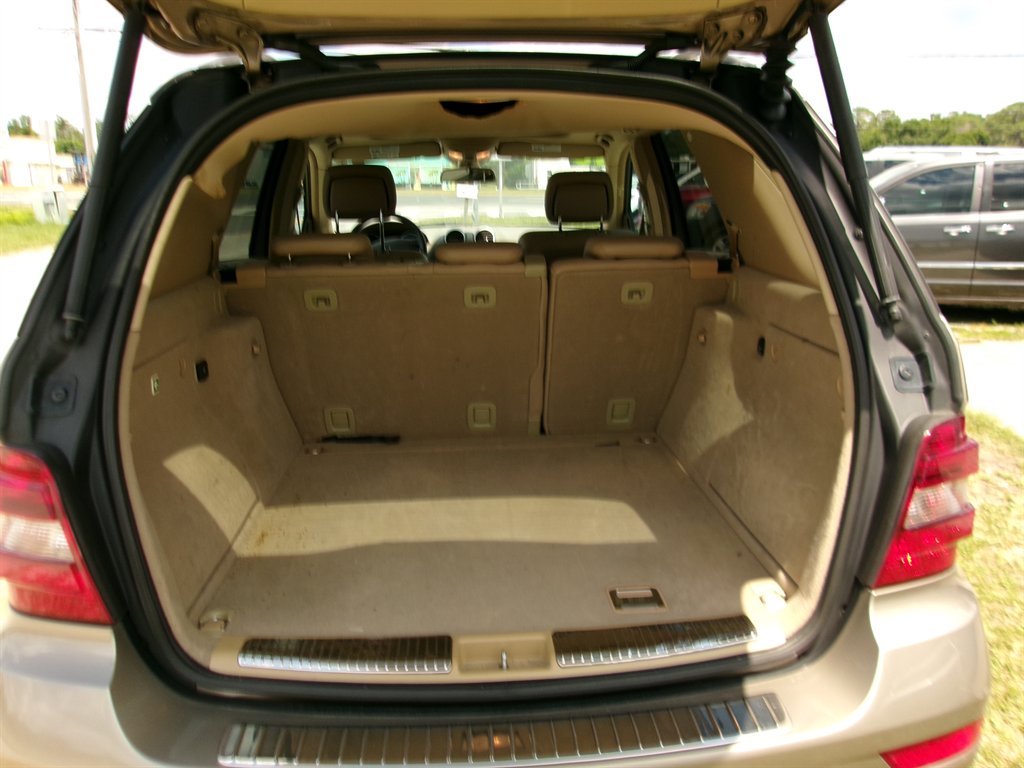 2010 Mercedes-Benz M-Class ML350 - Photo 18