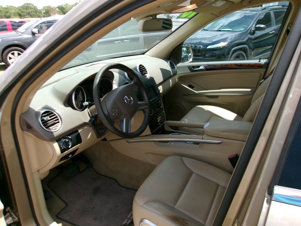 2010 Mercedes-Benz M-Class ML350 - Photo 14