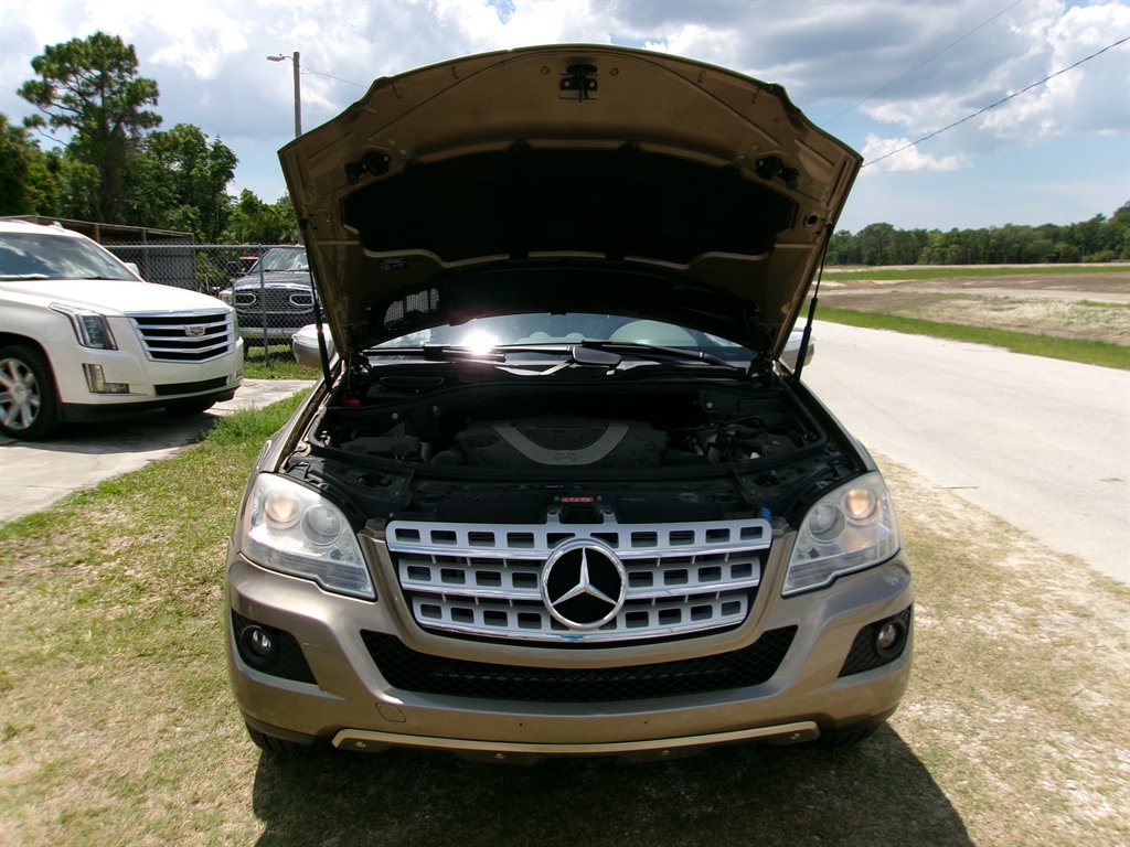 2010 Mercedes-Benz M-Class ML350 - Photo 23