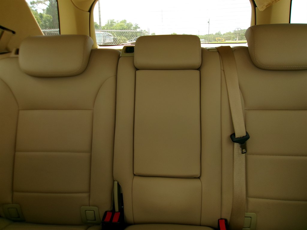 2010 Mercedes-Benz M-Class ML350 - Photo 36