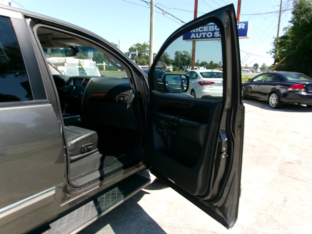 2011 Nissan Armada SL - Photo 19