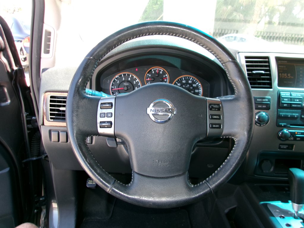2011 Nissan Armada SL - Photo 23