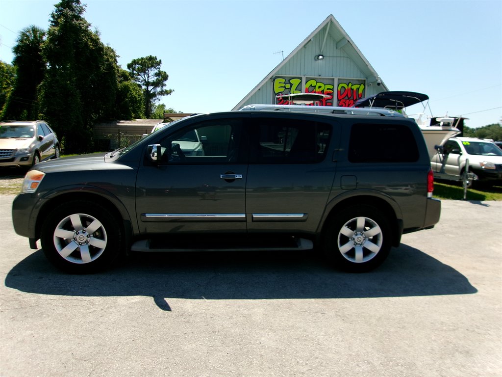2011 Nissan Armada SL 4X2's photo