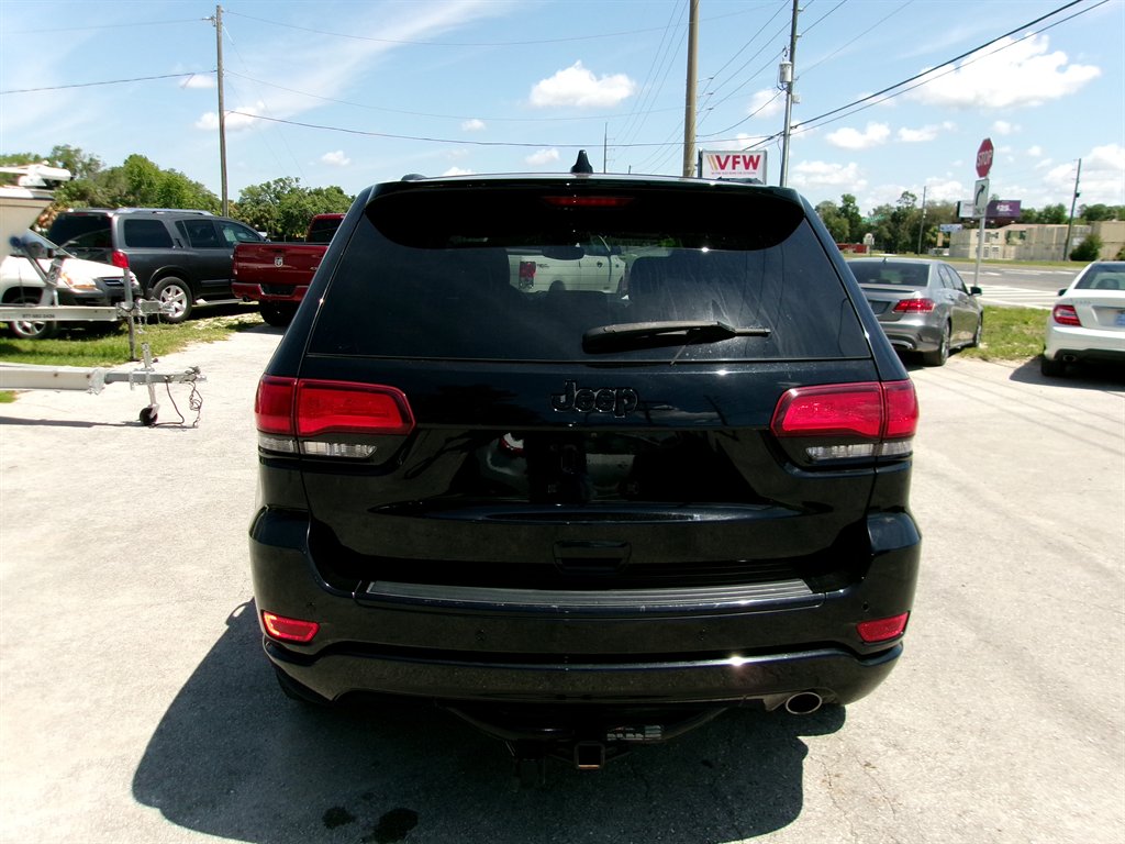 2018 Jeep Grand Cherokee Altitude - Photo 8