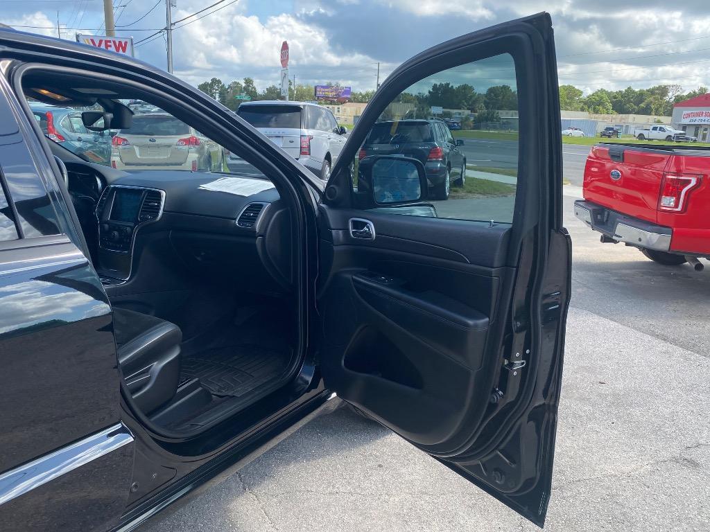 2018 Jeep Grand Cherokee Altitude - Photo 21