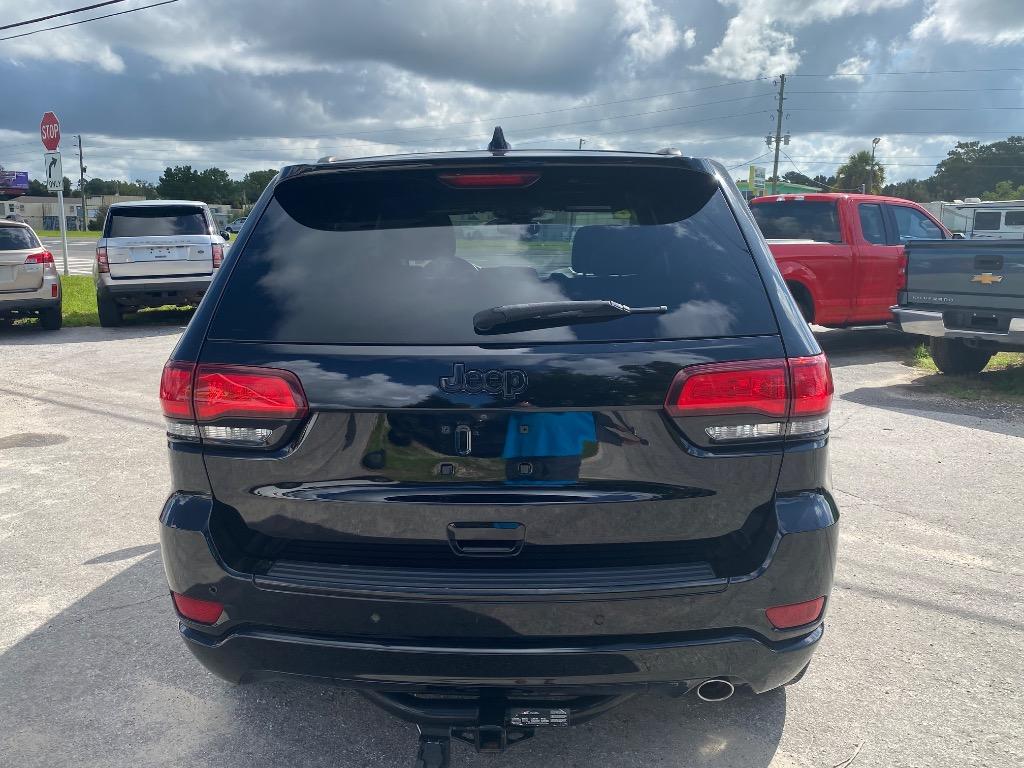 2018 Jeep Grand Cherokee Altitude - Photo 8