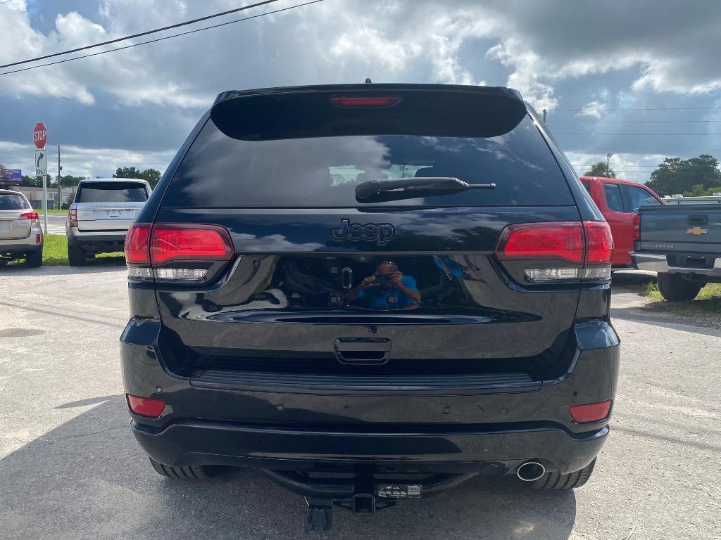 2018 Jeep Grand Cherokee Altitude - Photo 9