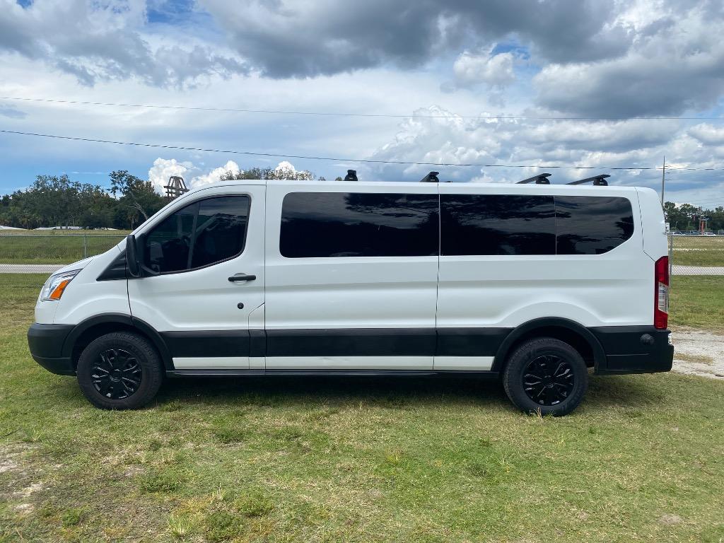 2017 Ford Transit Wagon