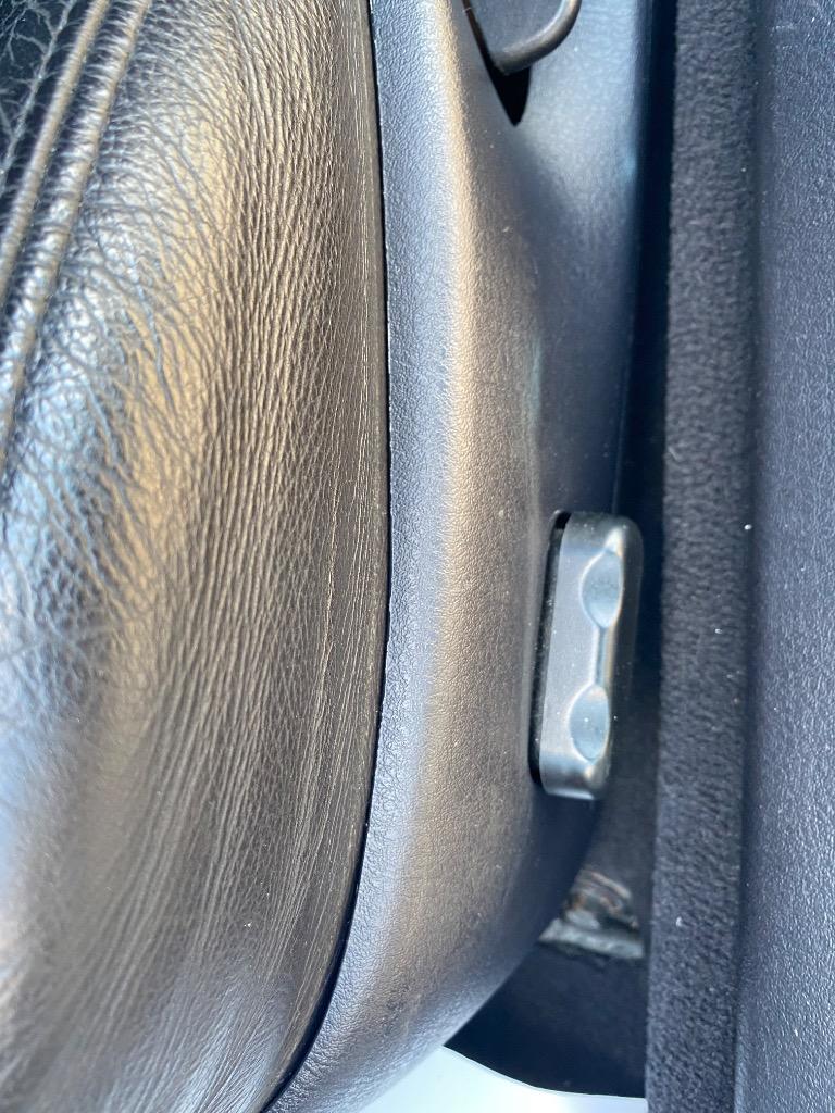 2004 Ford Thunderbird Deluxe - Photo 42