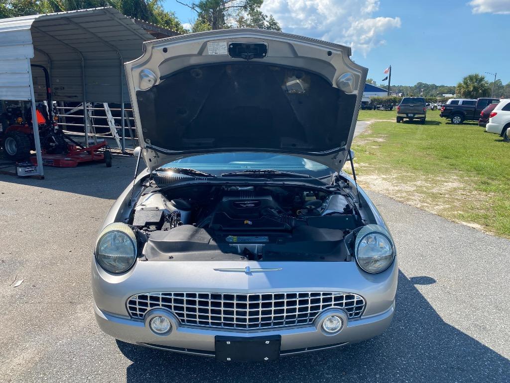 2004 Ford Thunderbird Deluxe - Photo 26