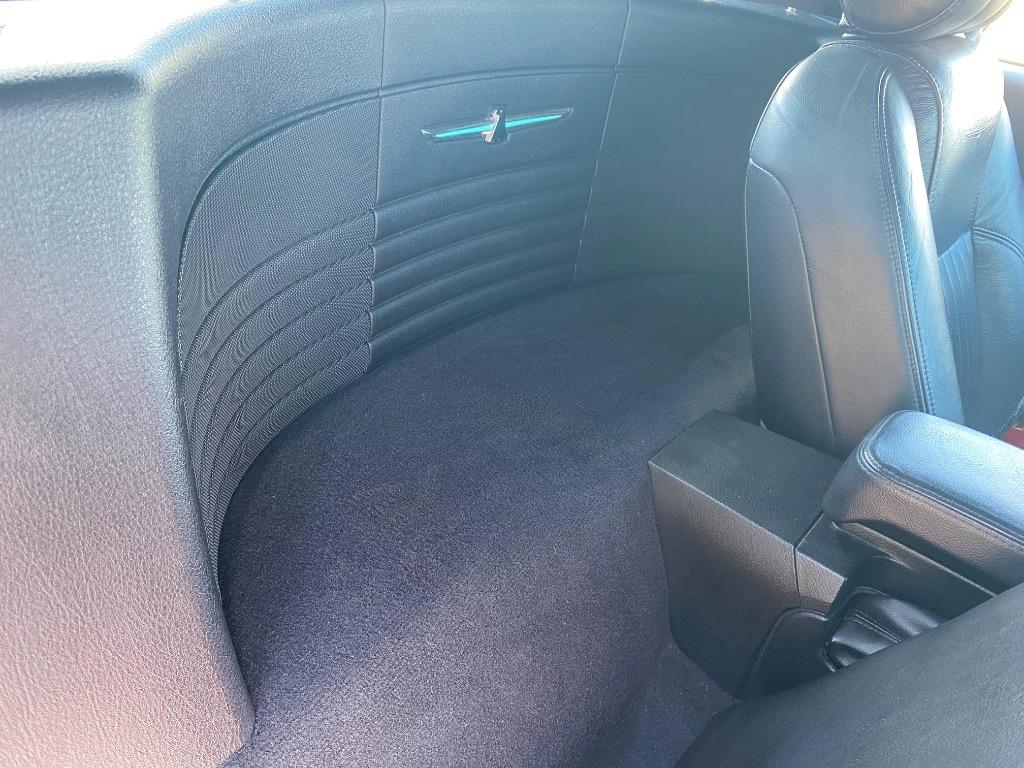 2004 Ford Thunderbird Deluxe - Photo 23