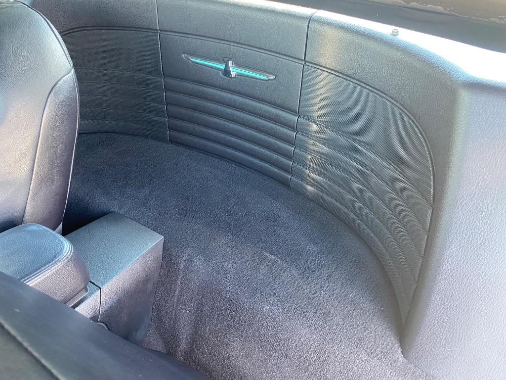2004 Ford Thunderbird Deluxe - Photo 19
