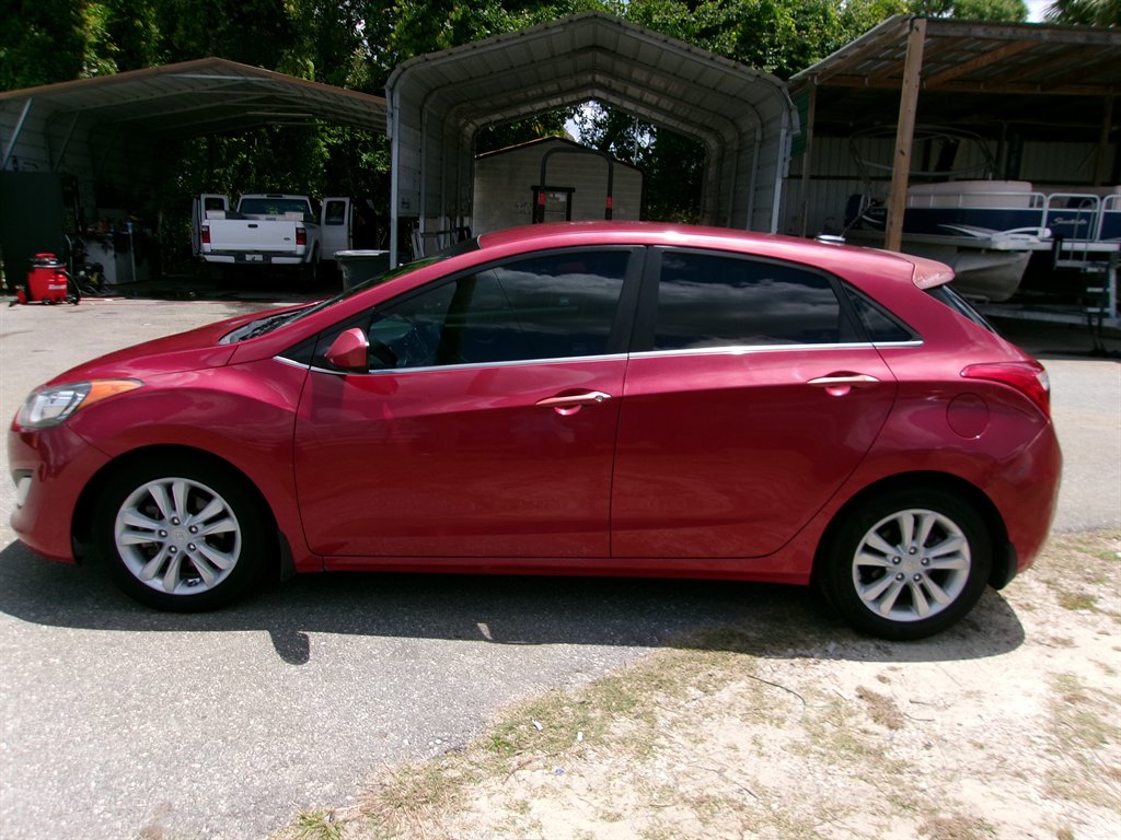 2014 Hyundai Elantra GT 2.0L 6-Speed A/T's photo